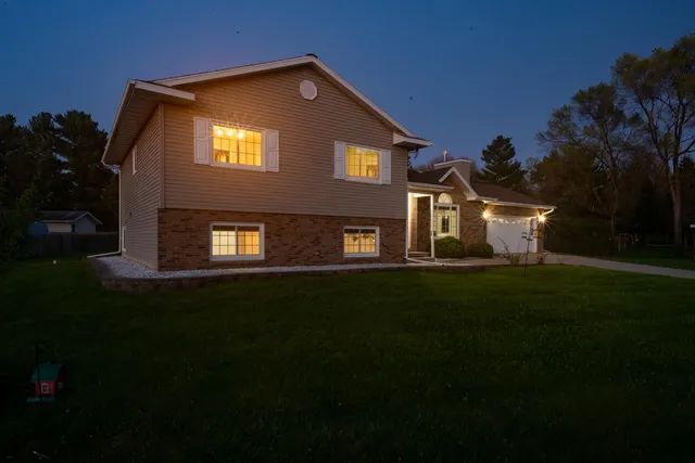 $489,000 | N2664 Grand Path, Wautoma, WI 54982