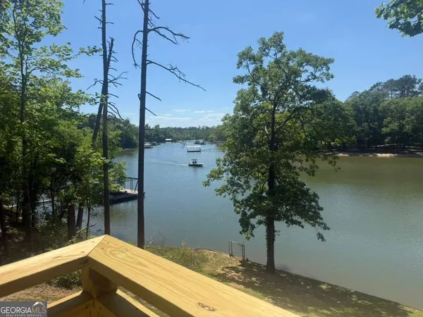 $358,750 | 460 Lakeview Street, Abbeville, AL 36310