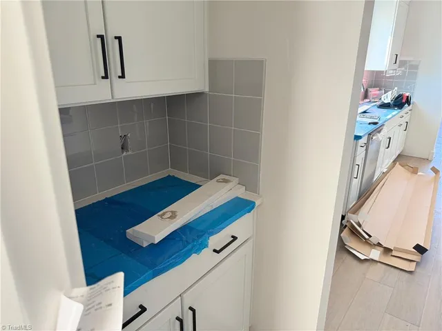 $689,900 | 8305 Pyramid Drive, Summerfield, NC 27358