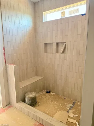 $689,900 | 8305 Pyramid Drive, Summerfield, NC 27358