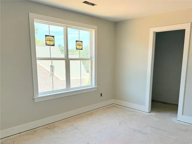 $689,900 | 8305 Pyramid Drive, Summerfield, NC 27358