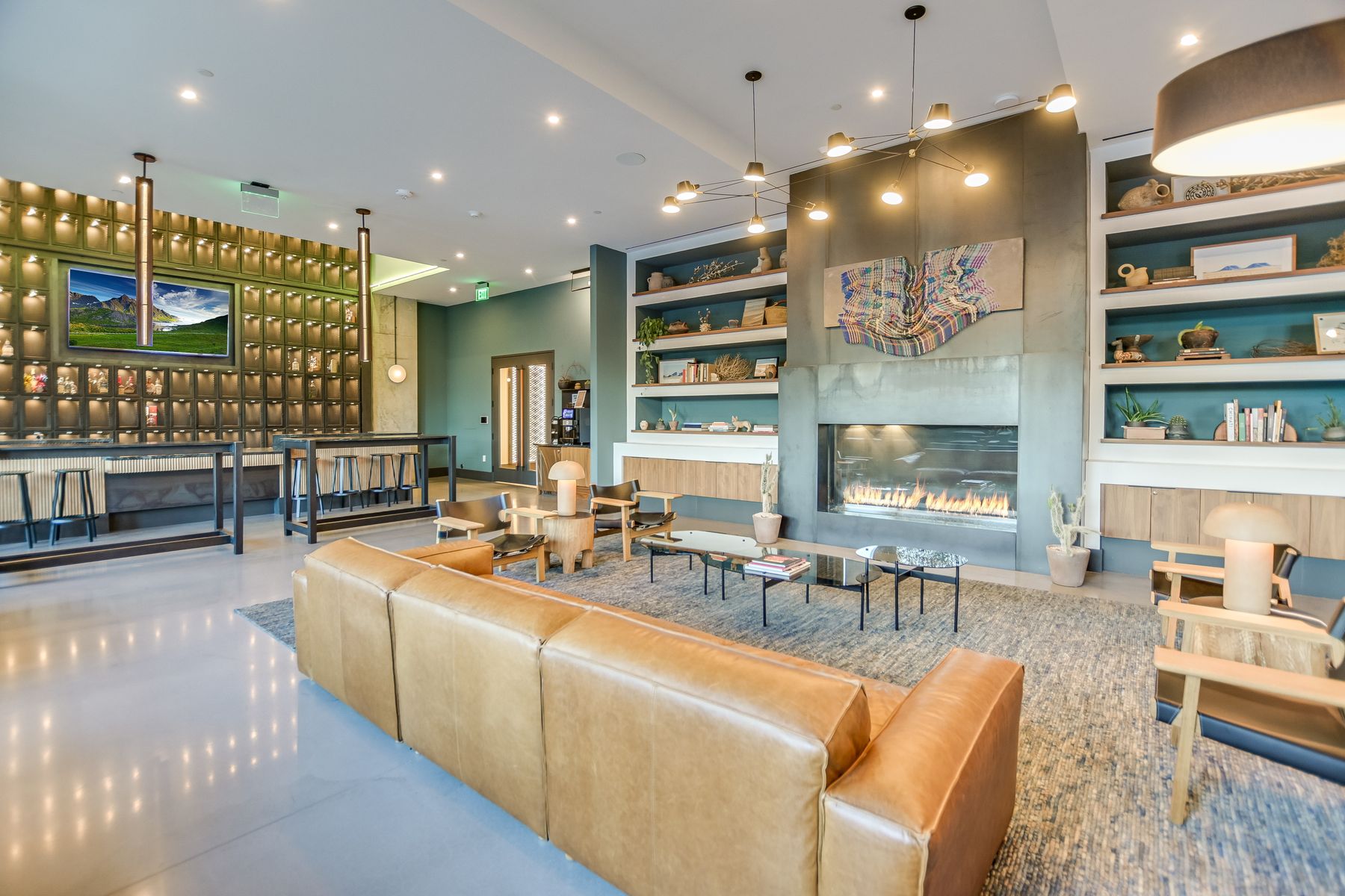 84 East Avenue, Unit 3909 Austin, TX 78701 - Photo 14 of 26 Building lobby featuring recessed lighting