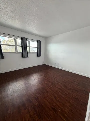 $1,450 | 5203 Northeast 24th Terrace, Unit B311, Fort Lauderdale, FL 33308