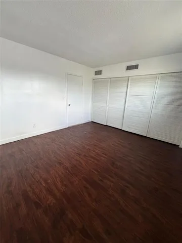 $1,450 | 5203 Northeast 24th Terrace, Unit B311, Fort Lauderdale, FL 33308