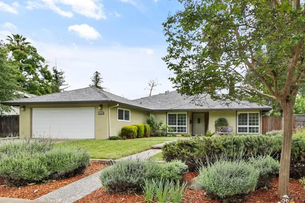 $835,000 | 3948 Cowell Boulevard, Davis, CA 95618