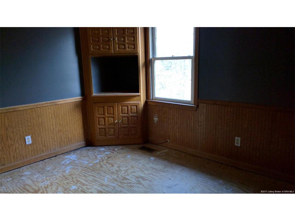 1824 Valley View Road New Albany, IN 47150 - Photo 18 of 26 Gallery Image 18