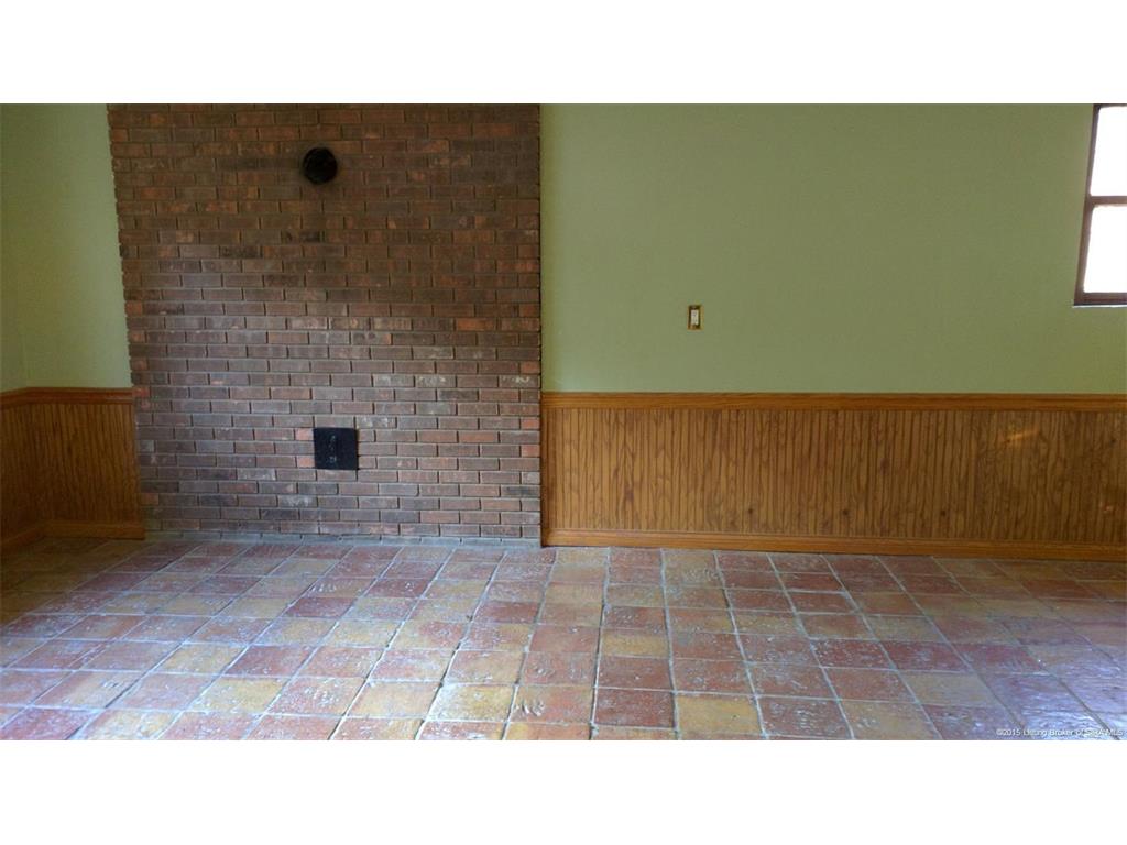 1824 Valley View Road New Albany, IN 47150 - Photo 21 of 26 Gallery Image 21