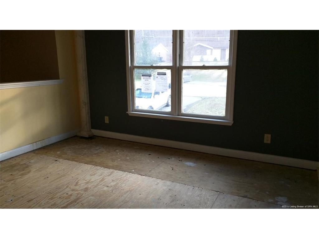 1824 Valley View Road New Albany, IN 47150 - Photo 6 of 26 Gallery Image 6