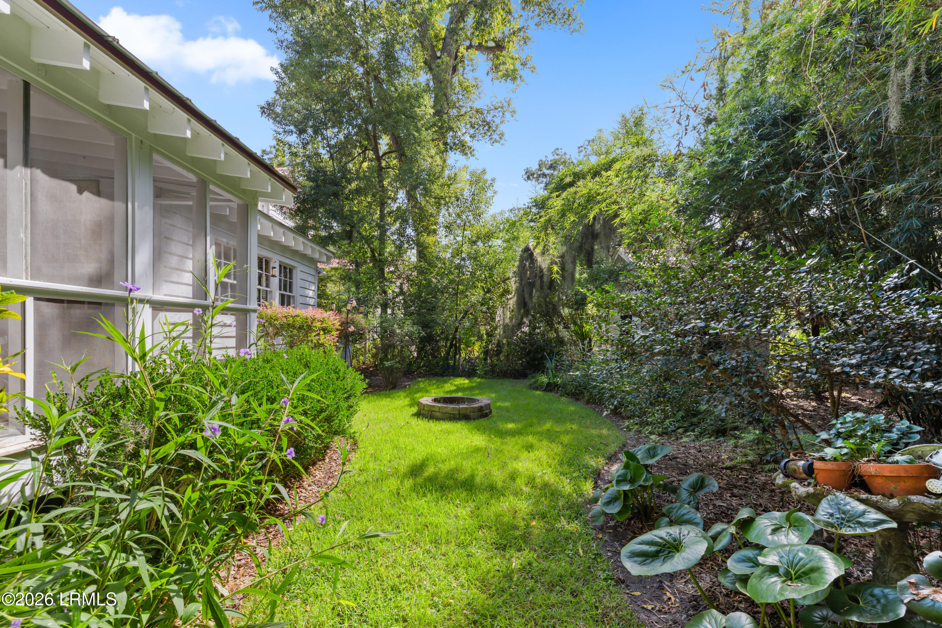 310 Hancock Street Beaufort, SC 29902 - Photo 32 of 46 Backyard