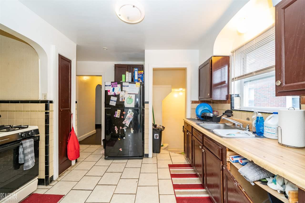 5536 Alter Road Detroit, MI 48224 - Photo 11 of 27 50029990-10.JPG
