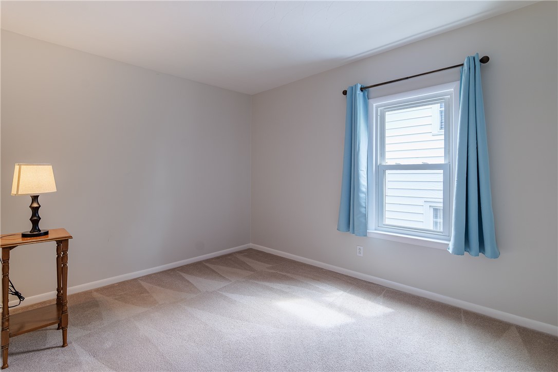 210 Laurelton Road Irondequoit, NY 14609 - Photo 29 of 50