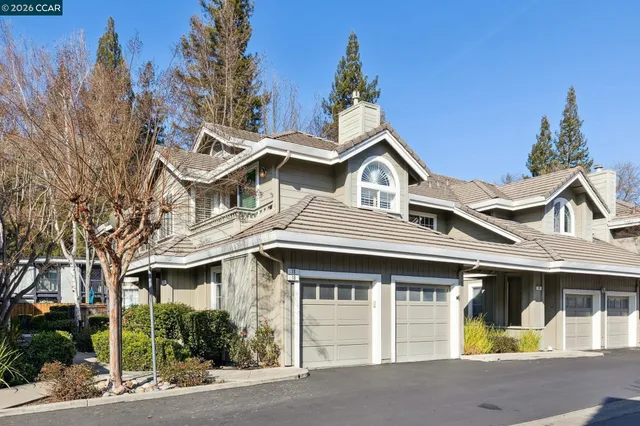 $978,000 | 19 Danville Oak Place, Danville, CA 94526