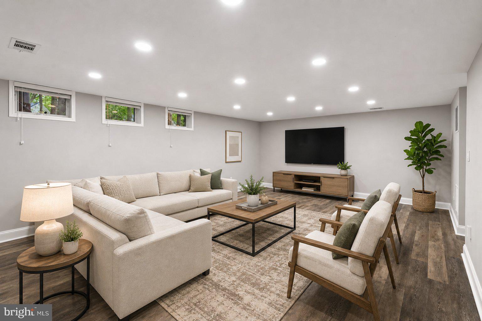 1901 Buckthorn Lane Reston, VA 20191 - Photo 38 of 50 Great room