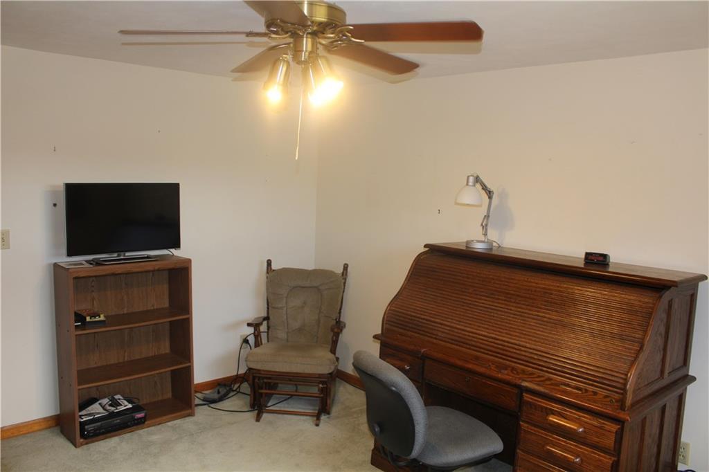 1111 Robin Road Springfield, OH 45503 - Photo 17 of 48