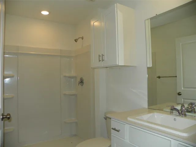 $1,700 | 261 Douglas Hls Drive, Magnolia, TX 77354