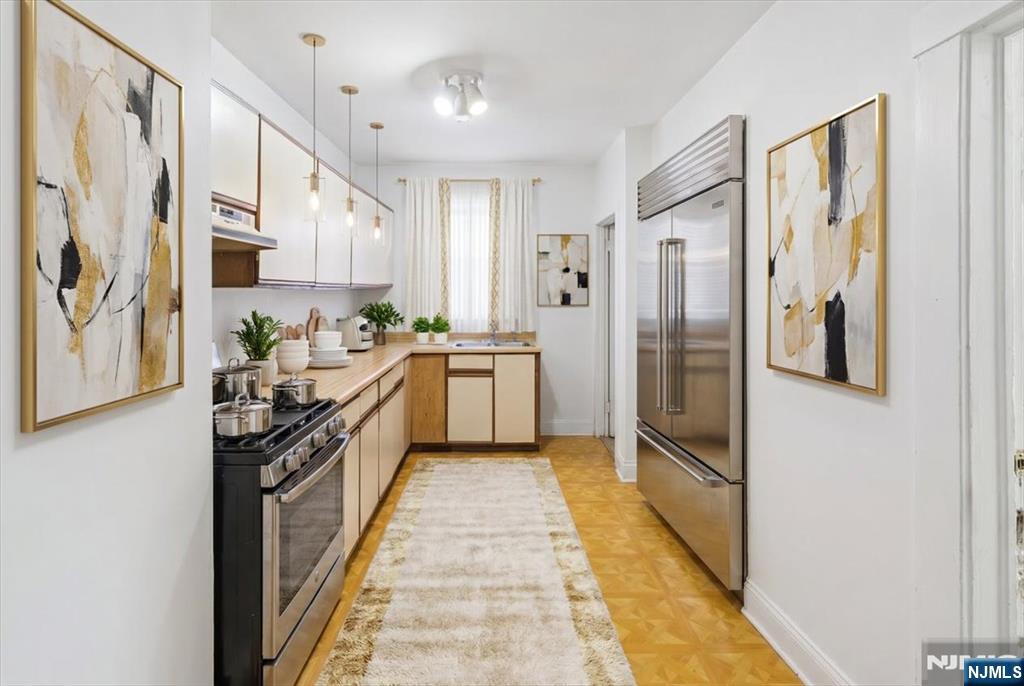 204 Herman Street Hackensack, NJ 07601 - Photo 12 of 33