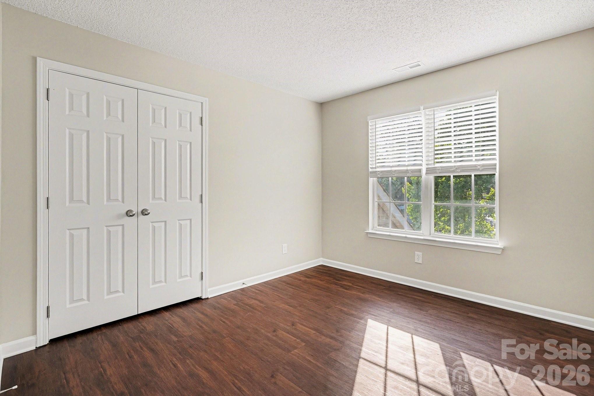 6817 Reedy Creek Road Charlotte, NC 28215 - Photo 9 of 17 Gallery Image 9