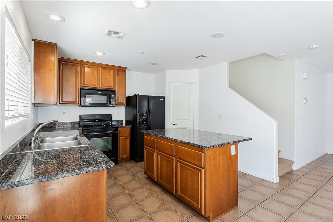 1156 Paradise River Road Henderson, NV 89002 - Photo 11 of 41 Gallery Image 11