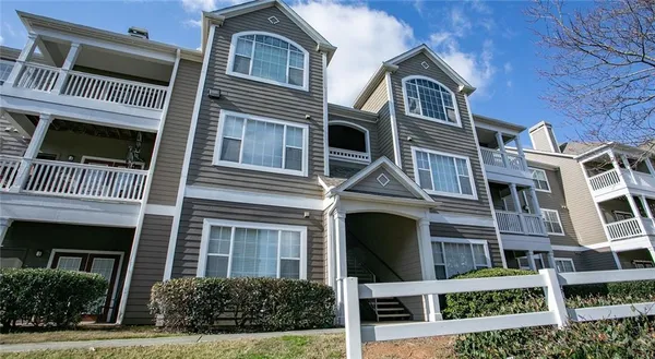 $1,535 | 10840 State Bridge Road, Unit 807, Johns Creek, GA 30022