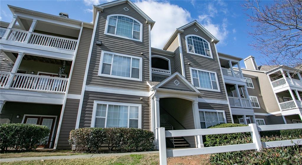 10840 State Bridge Road, Unit 807 Johns Creek, GA 30022 - Photo 15 of 25