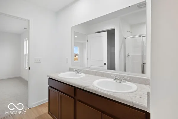 $279,999 | 2019 Oak Leaf Way, Shelbyville, IN 46176