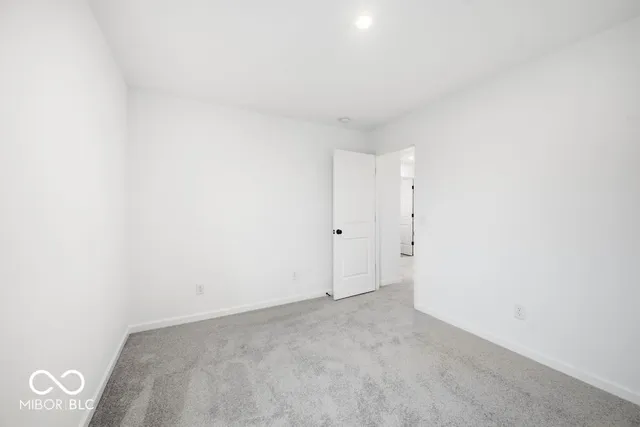 $285,999 | 2019 Oak Leaf Way, Shelbyville, IN 46176