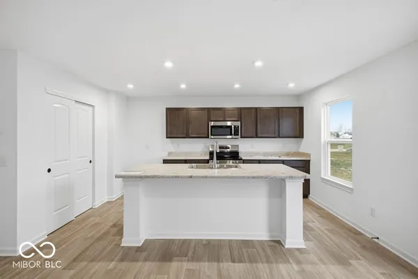 $279,999 | 2019 Oak Leaf Way, Shelbyville, IN 46176