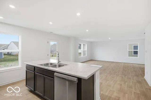 $285,999 | 2019 Oak Leaf Way, Shelbyville, IN 46176