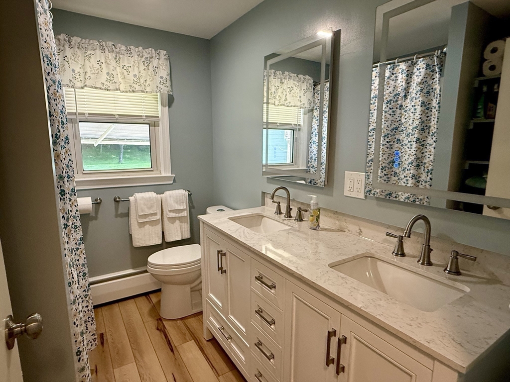 9 R Gates Terrace Sterling, MA 01564 - Photo 9 of 20