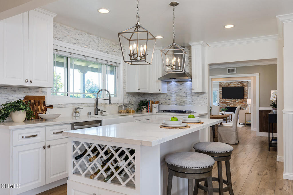 1247 Flanders Road La Canada Flintridge, CA 91011 - Photo 14 of 38 1247 Flanders Rd 015-mls