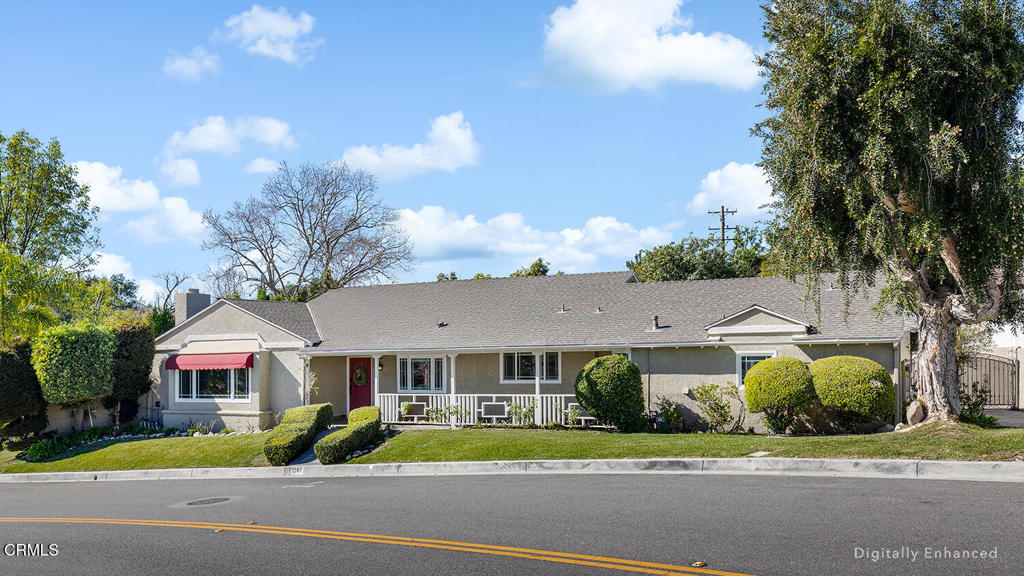 1247 Flanders Road La Canada Flintridge, CA 91011 - Photo 2 of 38 1247 Flanders Rd 002-DE-wm-mls