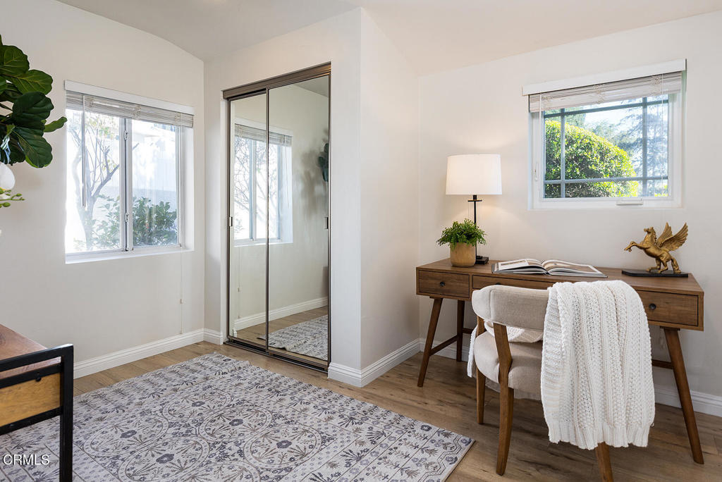 1247 Flanders Road La Canada Flintridge, CA 91011 - Photo 25 of 38 1247 Flanders Rd 020-mls