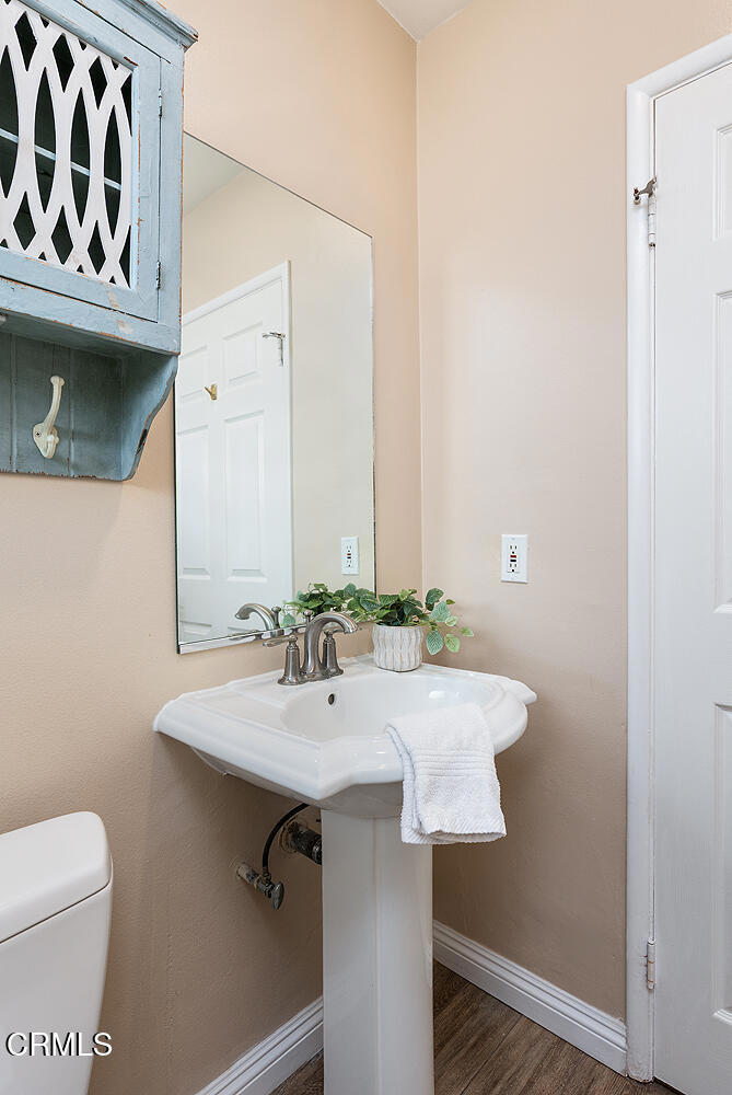 1247 Flanders Road La Canada Flintridge, CA 91011 - Photo 27 of 38 1247 Flanders Rd 021-mls