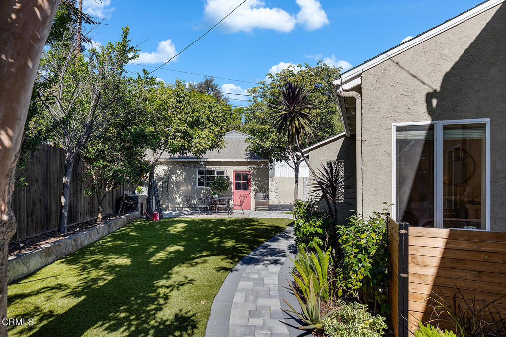 1247 Flanders Road La Canada Flintridge, CA 91011 - Photo 33 of 38 1247 Flanders Rd 034-mls