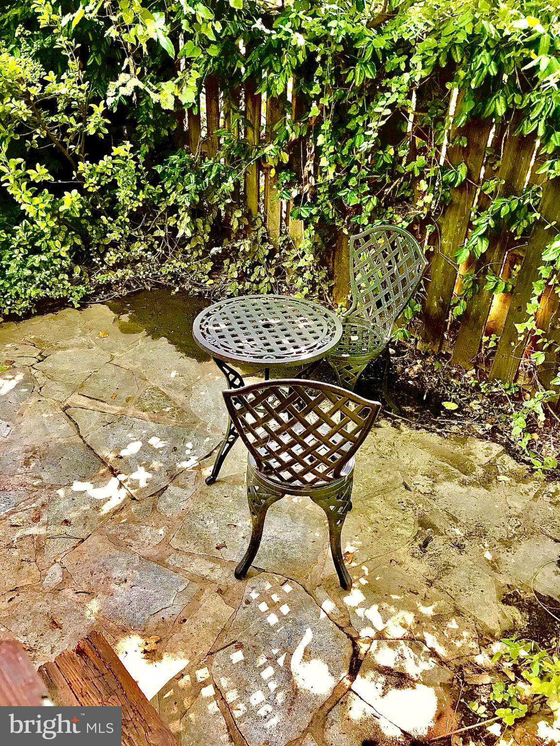 3201 Beverly Road Baltimore, MD 21214 - Photo 18 of 19 Patio