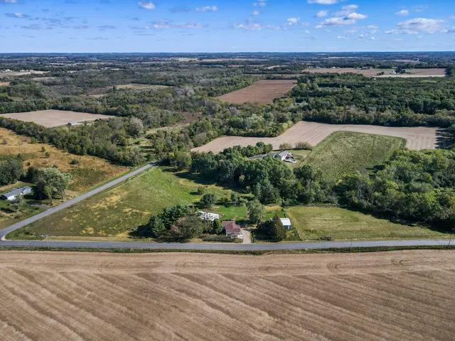 $664,999 | 4432 Old Stage Road, Oregon, WI 53575