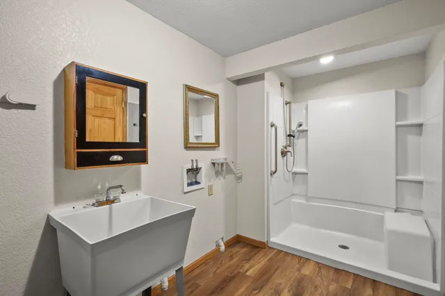 $664,999 | 4432 Old Stage Road, Oregon, WI 53575