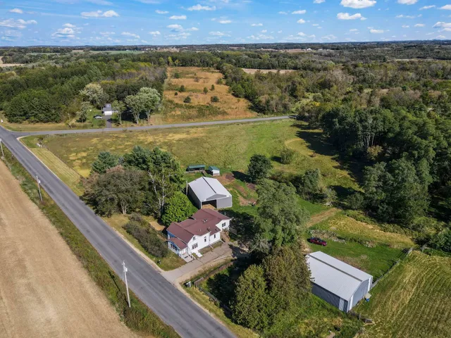 $664,999 | 4432 Old Stage Road, Oregon, WI 53575