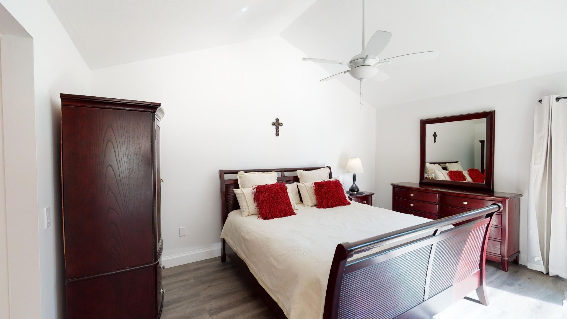 155 Seashore Drive Jupiter, FL 33477 - Photo 17 of 32 155-Seashore-Dr-Master-Bedroom-1
