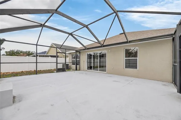 $2,200 | 9613 Cypress Harbor Drive, Gibsonton, FL 33534