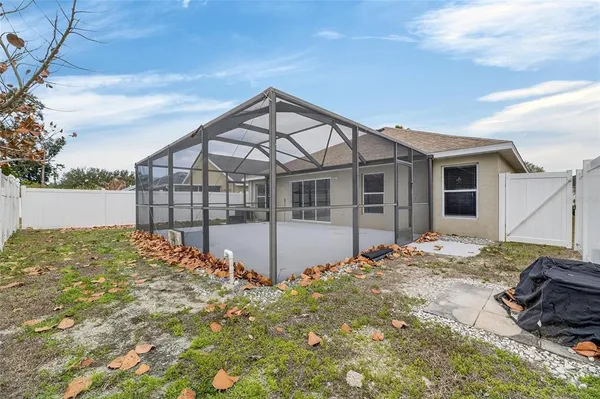 $2,200 | 9613 Cypress Harbor Drive, Gibsonton, FL 33534