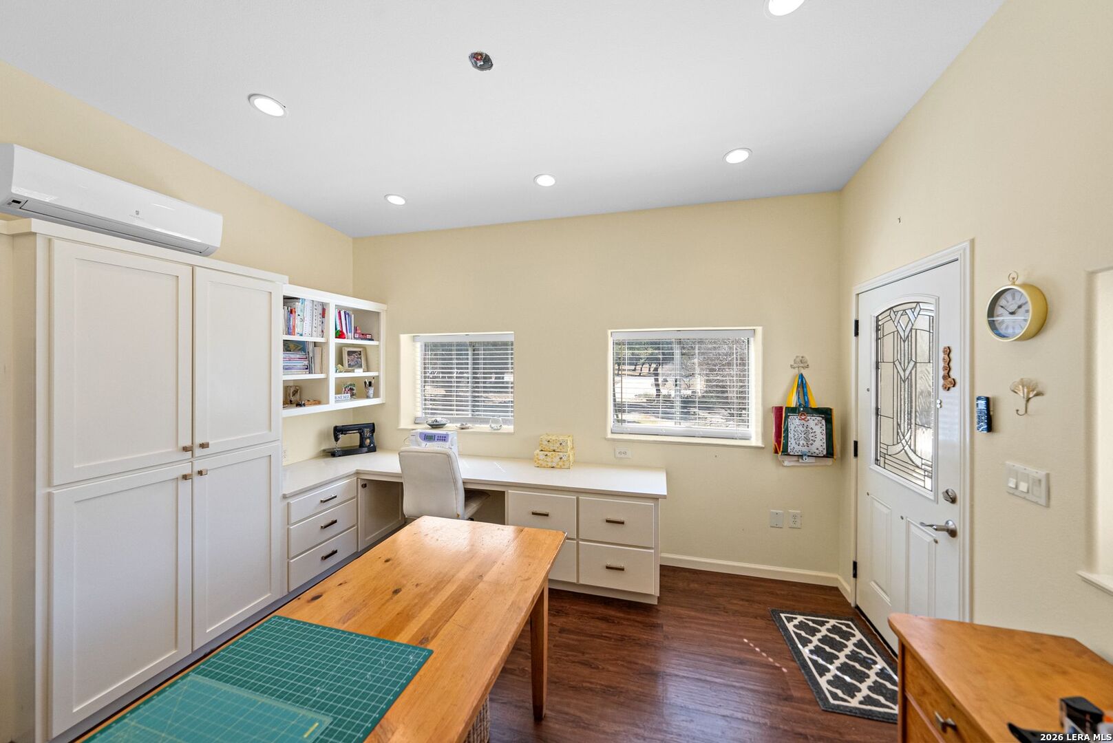 970 Flightline Spring Branch, TX 78070 - Photo 19 of 40 a room with furniture and a window