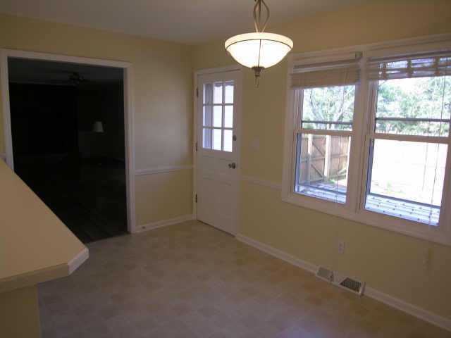 324 Weydon Road Columbus, OH 43085 - Photo 5 of 8
