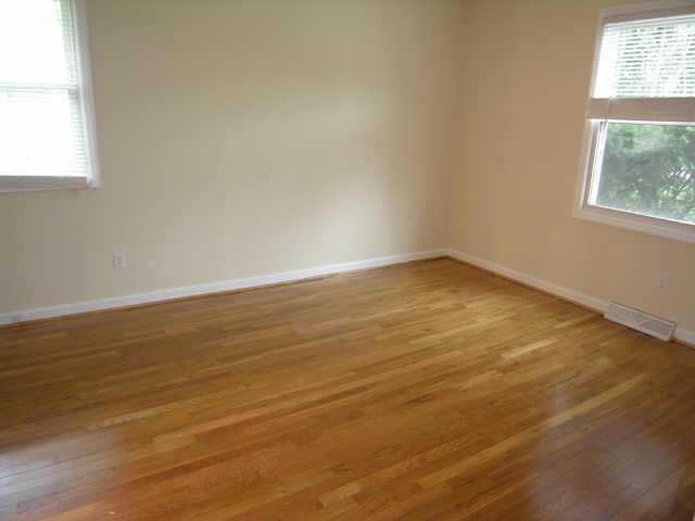 324 Weydon Road Columbus, OH 43085 - Photo 7 of 8
