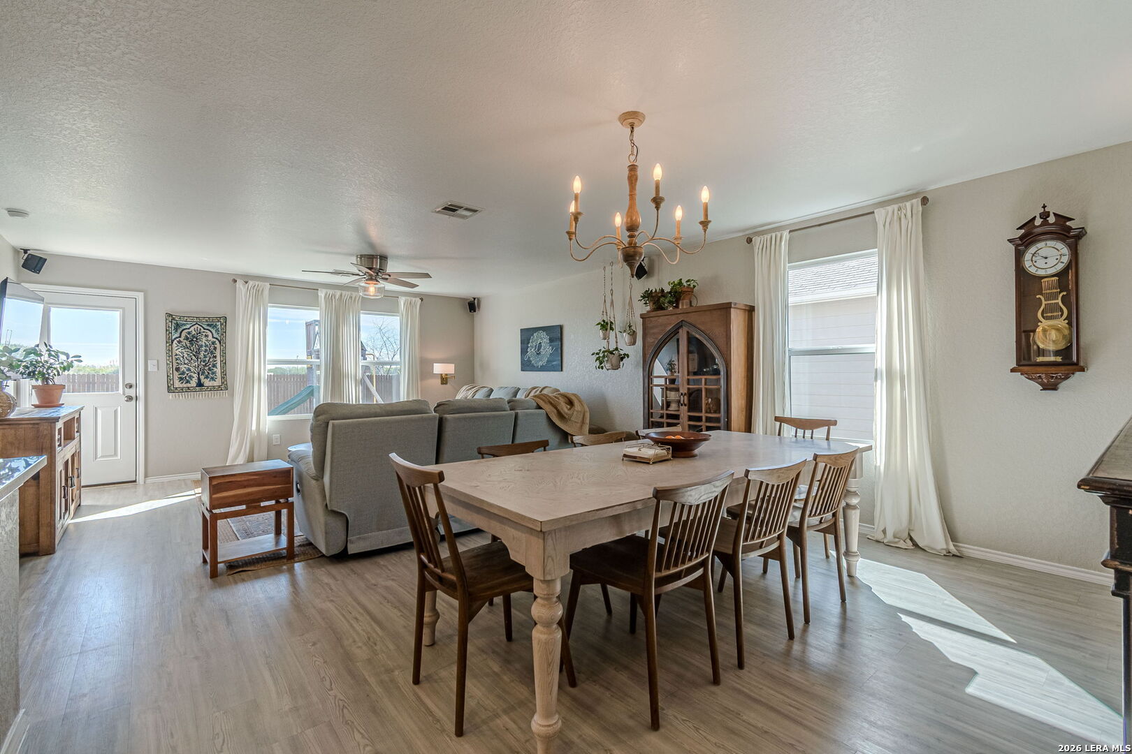 542 Summersweet Road New Braunfels, TX 78130 - Photo 4 of 25