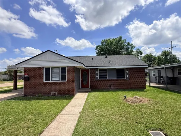 $95,000 | 3601 Taylor Street, Lake Charles, LA 70607
