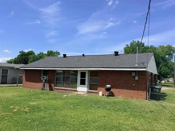 $95,000 | 3601 Taylor Street, Lake Charles, LA 70607