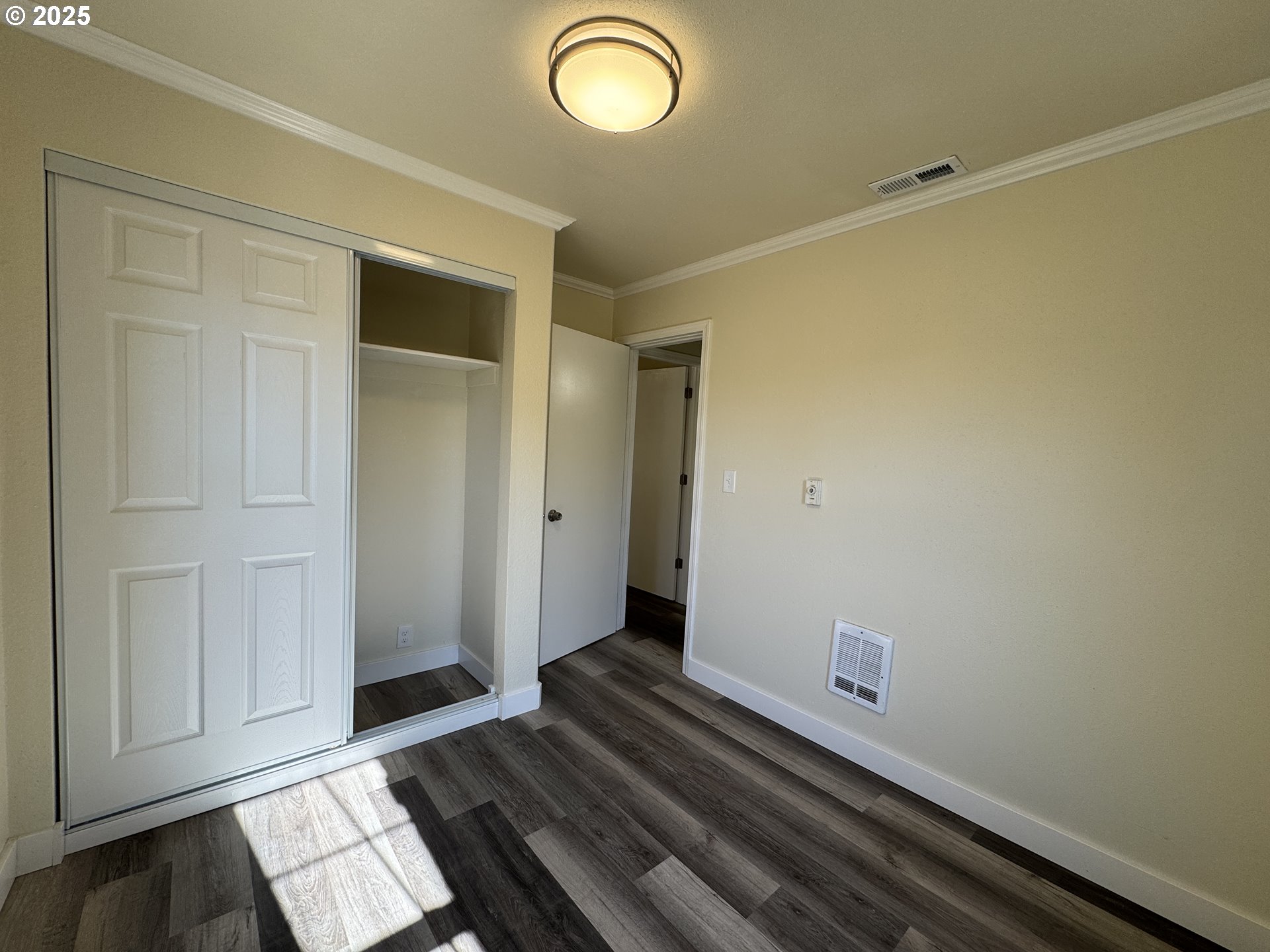 615 South Grant Street Goldendale, WA 98620 - Photo 12 of 27 Gallery Image 12