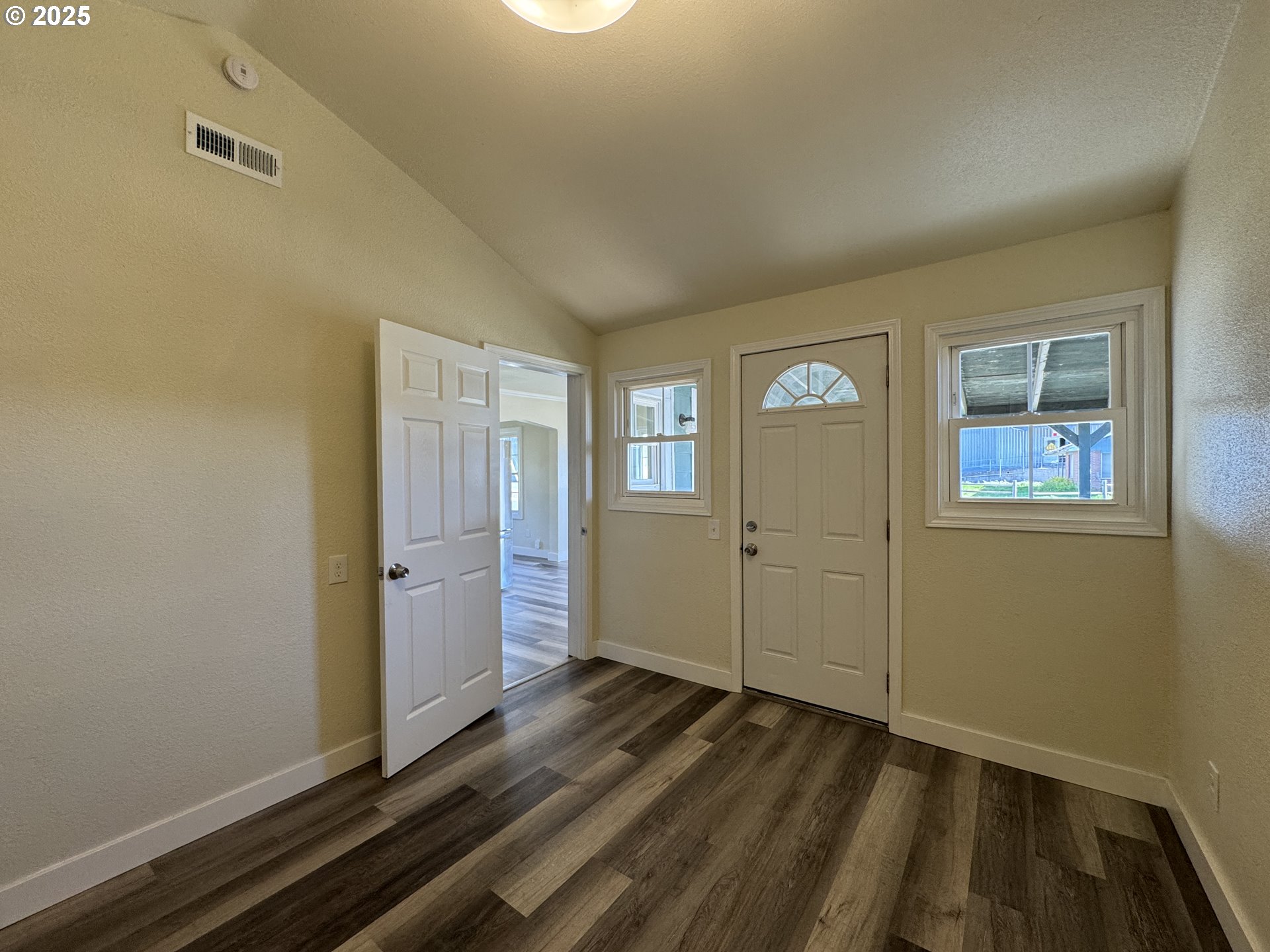 615 South Grant Street Goldendale, WA 98620 - Photo 20 of 27 Gallery Image 20