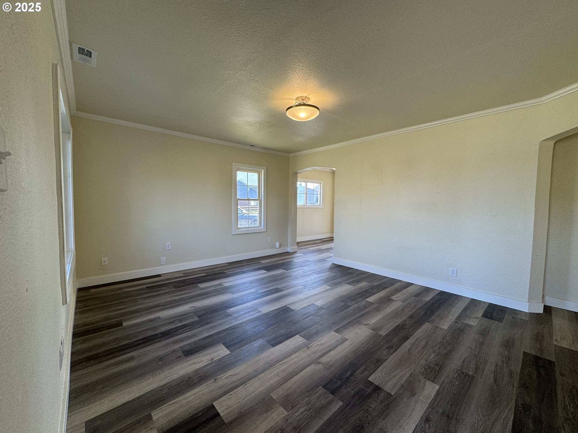 615 South Grant Street Goldendale, WA 98620 - Photo 3 of 27 Gallery Image 3